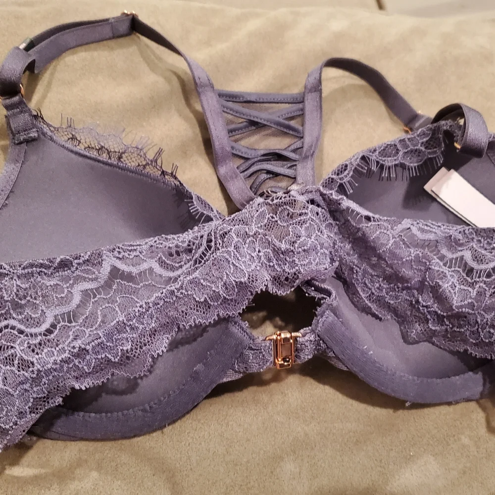 Victoria's Secret Dream Angel Push up - Picture 2 of 3